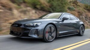 Audi-RS-e-tron-2022-fire-risk-kba