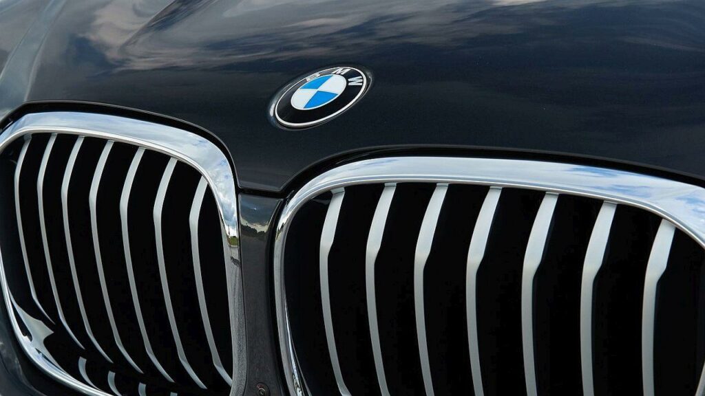 BMW-3-series-X3-X4-tie-rod-failure