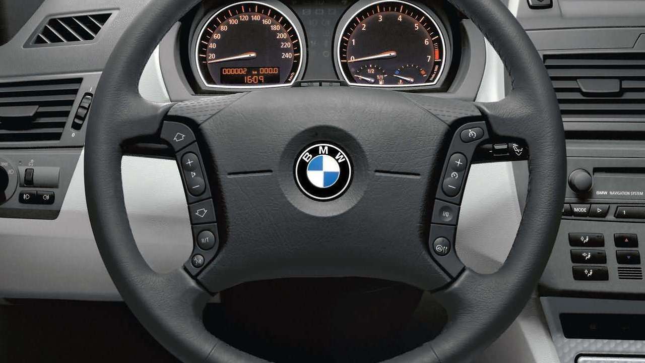 Over 440,000 older BMWs have to head to the due to airbags
