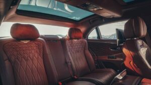 Bentley-Flying-Spur-screens-kba