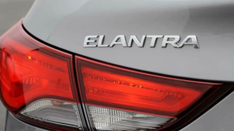 Hyundai-Elantra-common-problems