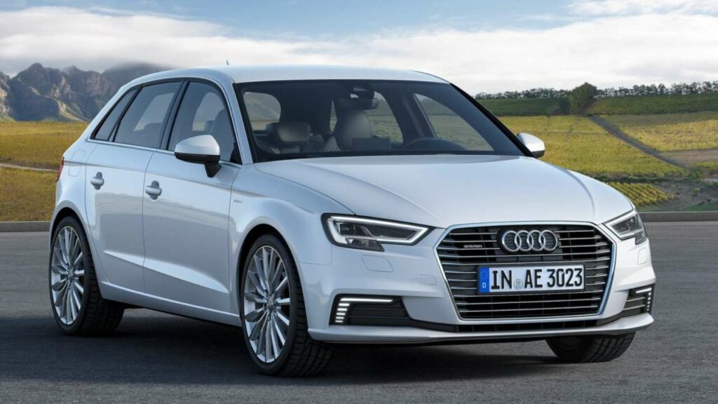 Audi-A3-e-tron-2020-short-circuit-high-voltage-fire