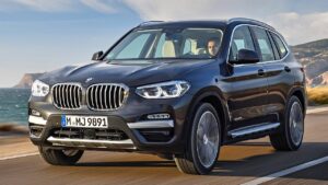 BMW-X3-2018-crash-pad-battery