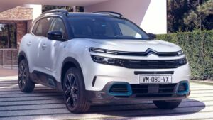 Citroen-C5-Aircross-2020-fuel-may-leak