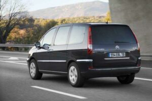 Citroen-C8-2011-recall