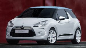Citroen-DS3-2011-airbag