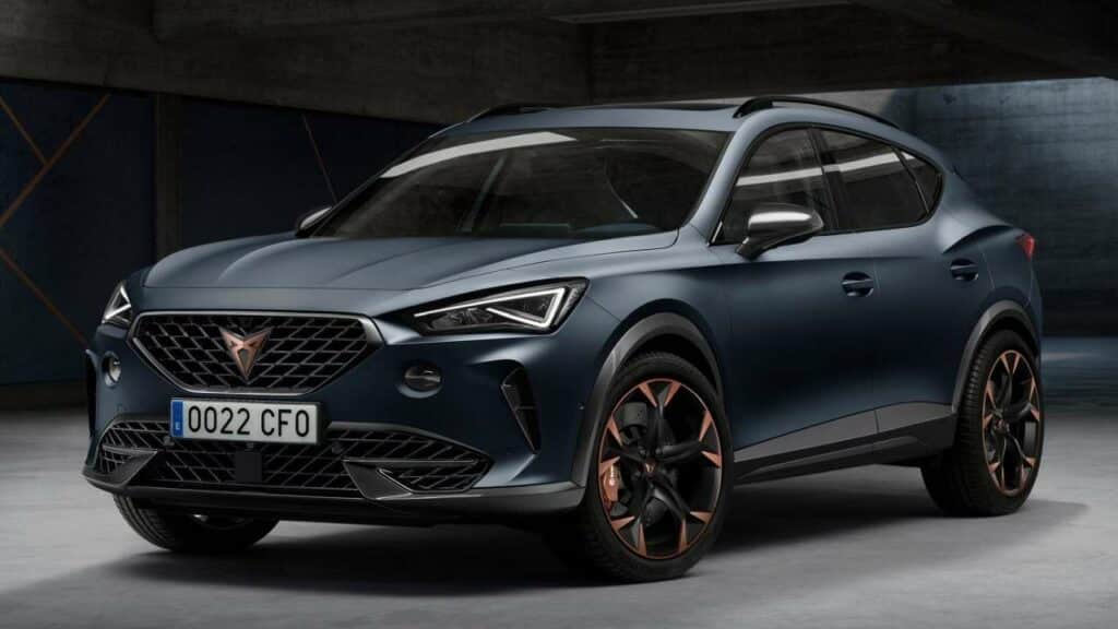 Cupra-Formentor-2021-seatbelt-anchorage