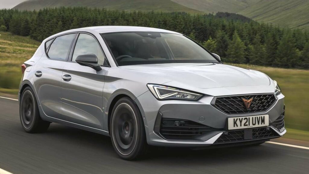 Cupra-Leon-2020-short-circuit-fire