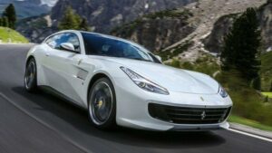 Ferrari-GTC4-Lusso-2017-recall-door-locks