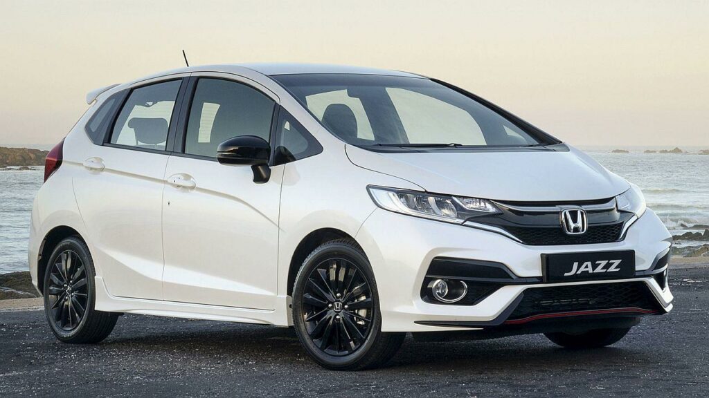 Honda-Jazz-2020-seatbelts
