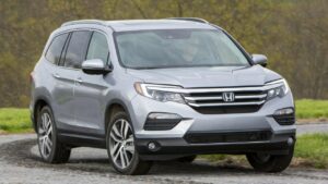 Honda-Pilot-2016-bonnet