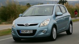 Hyundai-i20-12v-socket