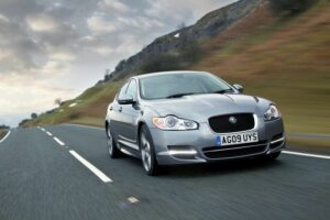 Jaguar-XF-Saloon-2008