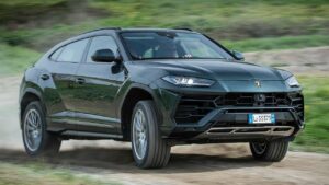 Lamborghini-Urus-2020-engine-block