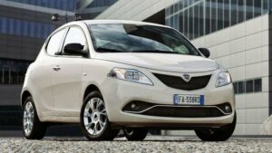Lancia-Ypsilon-2018-recall-driveshaft