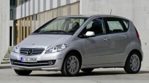 Mercedes-Benz-A-Class-airbag-takata
