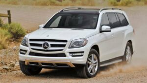 Mercedes-Benz-GL-2015-brake-booster