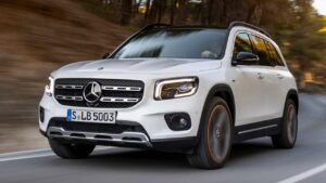 Mercedes-Benz-GLB-2020-fire