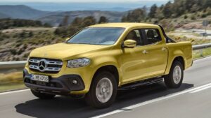 Mercedes-Benz-X-Class-child-lock