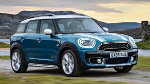 Mini-Countryman-2017-head-airbag