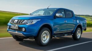 Mitsubishi-L200-2016-recall-side-steps-1