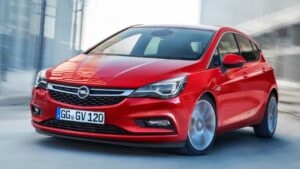 Opel-Astra-2016-driver-airbag