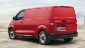 Opel-Vivaro-2020-fuel-line-leak