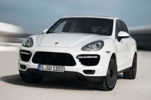 PORSCHE-Cayenne-2012-recall