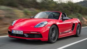 Porsche-718-Boxster-2020-fuel-pipe
