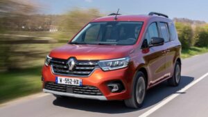 Renault-Kangoo-2023-isofix