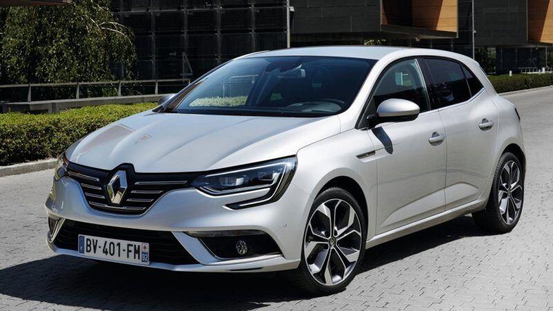Renault-Megane-2018-recall-cooling-fan