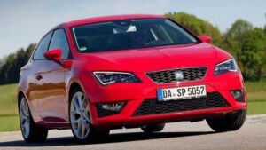 Seat-Leon-2014-camshaft-screws-recall