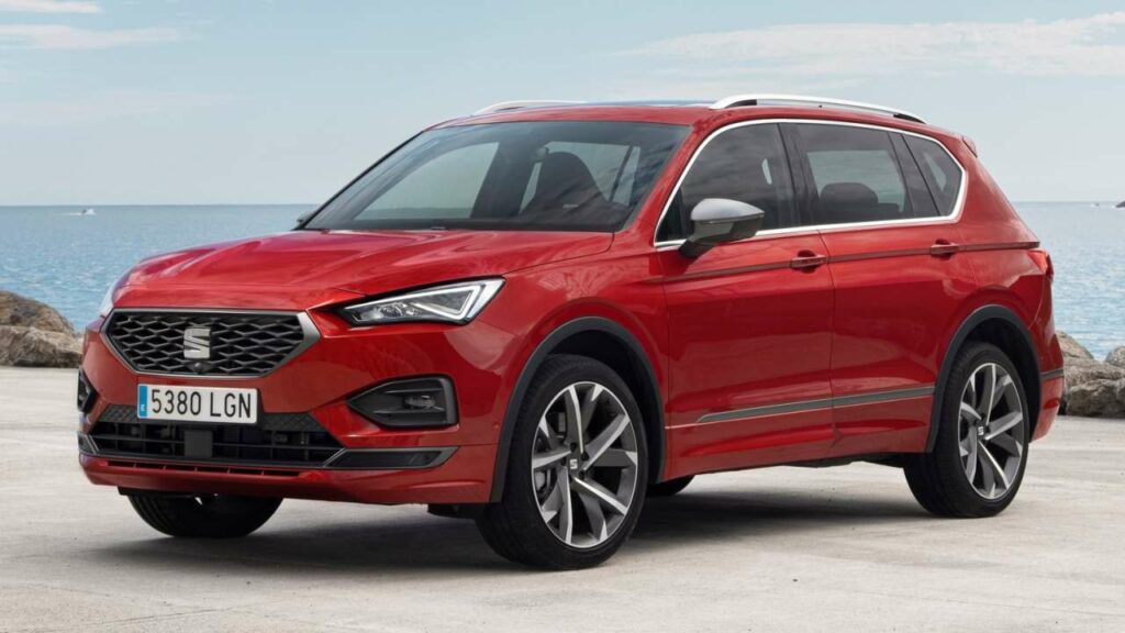 Seat-Tarraco-2021-engine-cover-fire