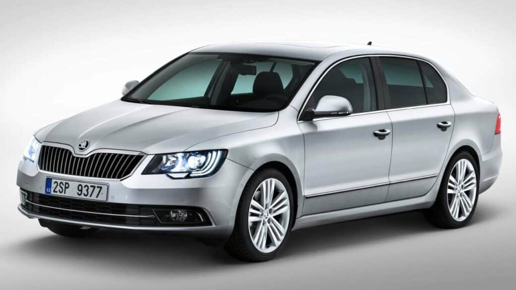Skoda-Superb-airbag-takata