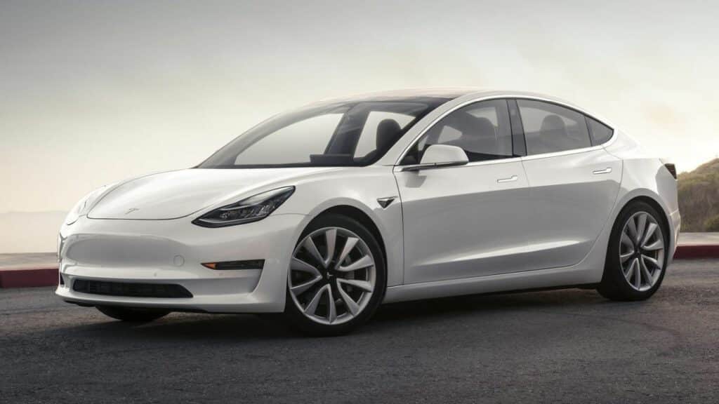 Tesla-Model_3-2020-front-suspension