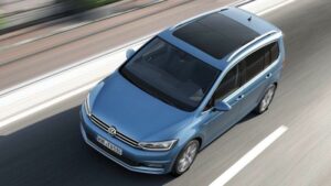 Volkswagen-Touran-2018-recall-sunroof