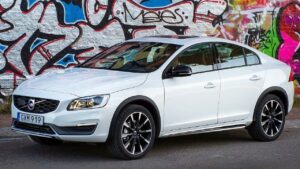 Volvo-S60cc-air-overheating-fire