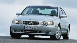 Volvo-S80-2003-airbag