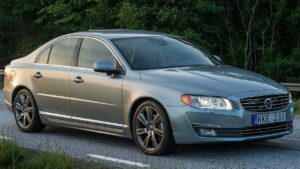 Volvo-S80-air-overheating-fire