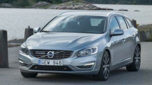 Volvo-V60-2016-recall-ecall