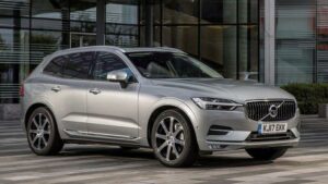 Volvo-XC60-2018-recall-ecall