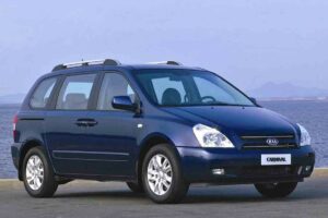 kia-carnival-ii-2010