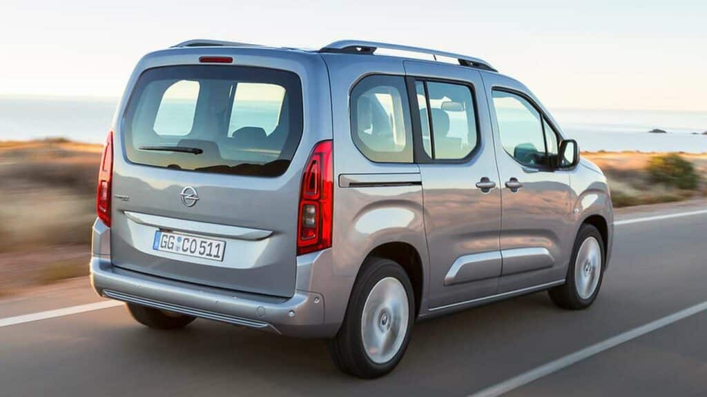 opel-combo-2022-maximum-load-tyres