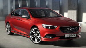 opel-insignia-2021-brake-pedal