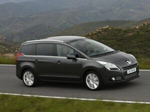 peugeot-5008-2012-recall