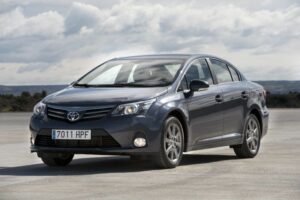 toyota-avensis-2013-recall