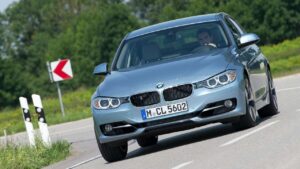 BMW-3-Series-2014-head-airbag