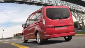 Ford-Transit-Connect-2016-glass-roof