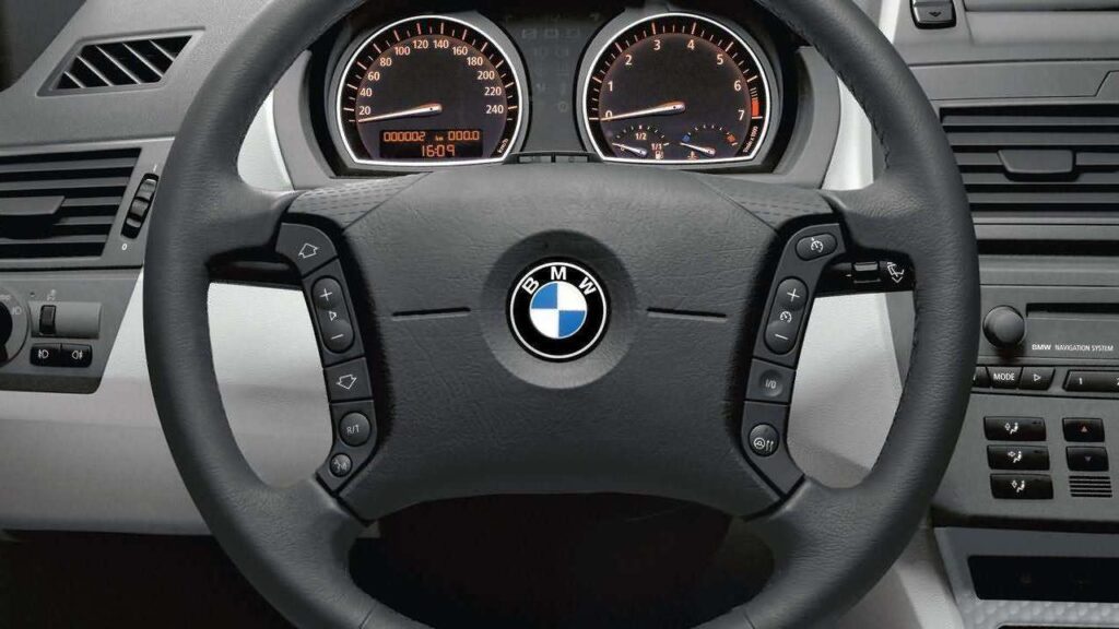 BMW-X3-driver-airbag-recall-kba