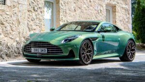 Aston-Martin-DB12-2022-2024-engine-fire